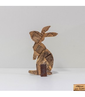 Coniglietto porta-tovaglioli ricavato dal legno di un'antica botte